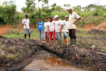 Members of the indigenous Kichwa