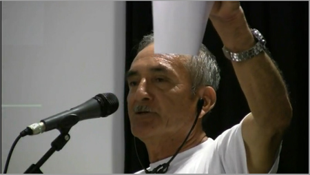 Oscar Herrera prsente son tmoignage au Comit des droits de l'homme  Genve, le 26 juin 2014