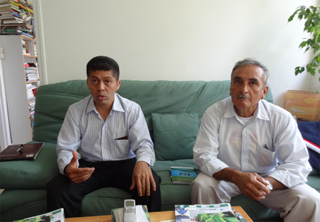 Pablo Fajardo y Oscar Herrera, pendant l'interview  Paris