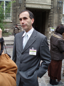 Franois Veillerette, prsident du MDRGF (Mouvement pour le Droit et le Respect des Gnrations Futures)