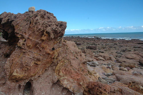 Dolomite cement, formed from oxidized methane